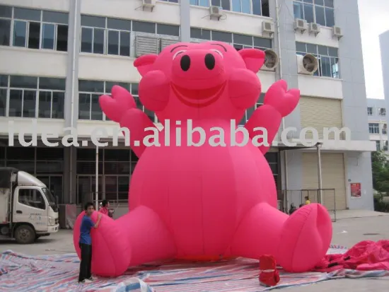 inflatable cartoon pig