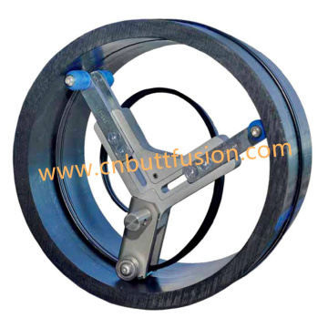 Strumento di smussatura interna per tubi in HDPE