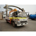 HOWO 4x2 5ton Truck with Cranes