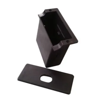 Machine plastic cover, available in various designs and sizes