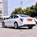 Средний бензин хэтчбек Cadillac CT5