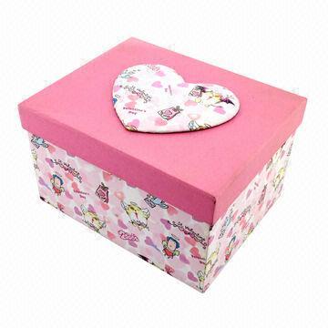 Cardboard gift boxes, heart shape, gift packing, minimum expense