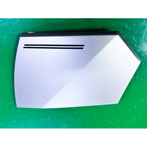 Xịt phủ trục bánh xe ô tô