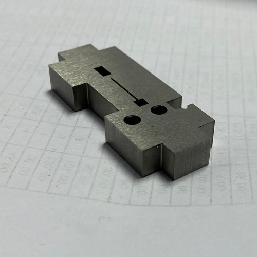 Non Standard Precision Parts Mould Processing