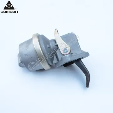 Machinery engine 4BTAA3.9 fuel transfer pump 4983584