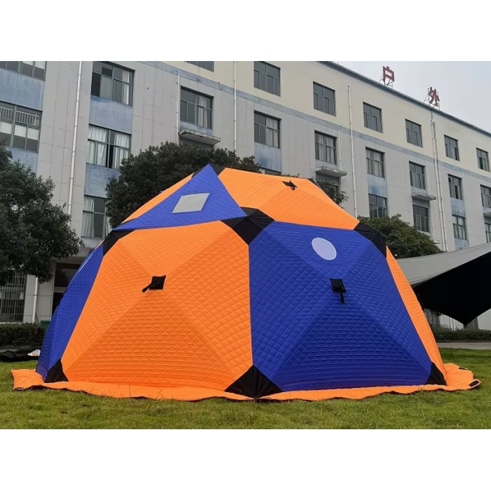 ਗਰਮ ਬਰਫ ਦੀ ਮੱਛੀ ਫੜਨ ਲਈ ਬਾਹਰੀ ਸਰਦੀਆਂ ਦੀ ਅਕਤੂਬਰ ਟੈਂਟ