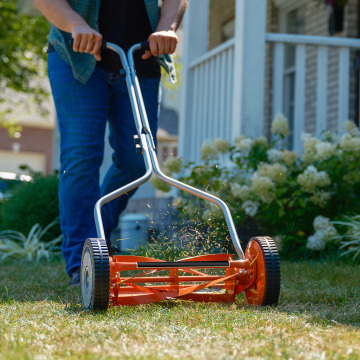 Portable Hand Push Grass Cutter - Industrial Grade Manual Reel Lawn Mower