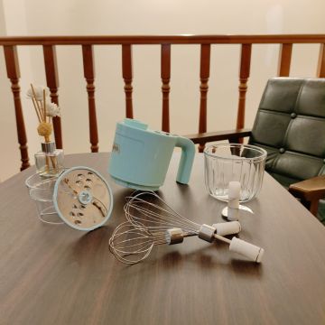 Smart Rechargeable SaladMaster: Kitchen Appliance for Capsule Cutting, Chopping & Dicing