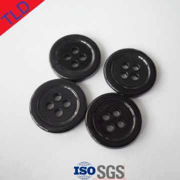 Black shirt shell buttons