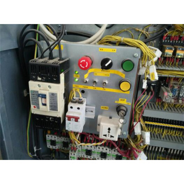 CV55 Aufzugsmodernisierung von mechanischen und elektrischen Teilen