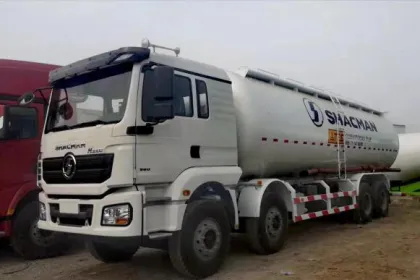 SPECIAL VEHICLE Oil tank truck