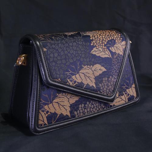 Bolso Clutch De Diseñador Azul Oscuro - Bordado De Seda