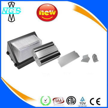High Quality Glass Cover Outdoor LED Wall Light
