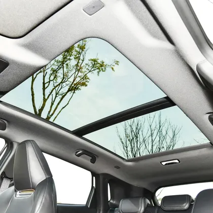 Chang'an Qiyuan Q05: Fashion Hybrid Electric Vehicle