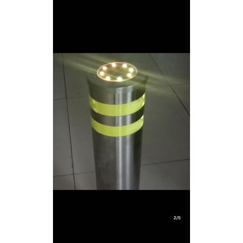 Dia. 133mm*Thickness 3mm*600(H) Block bollards