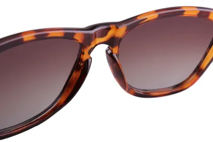 Fashional women sunglasses polarized sunglasses fashional eyewear with your logo