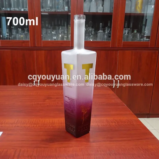 High-end square custom frosted glas bottle 700ml for spirit