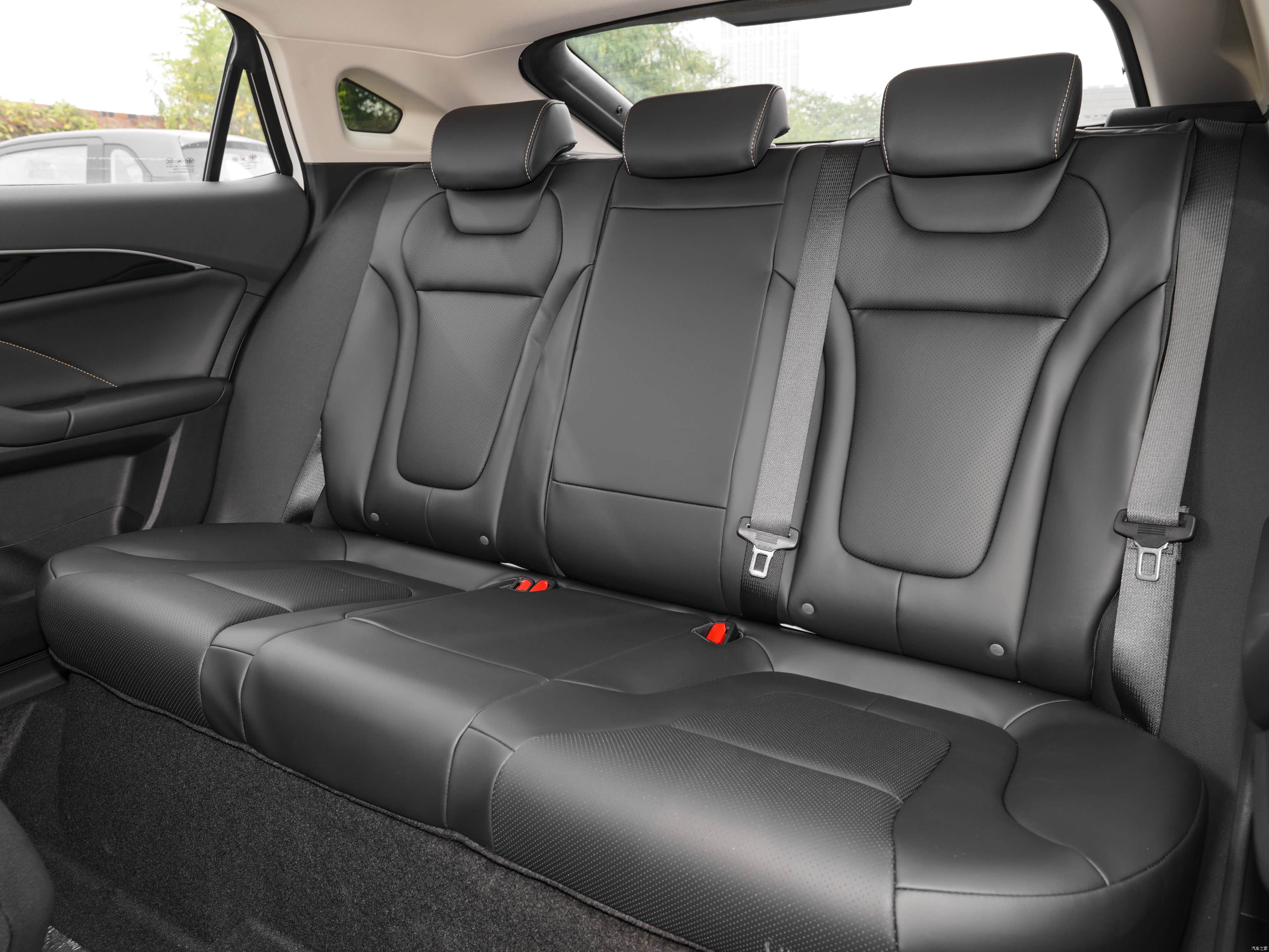 2025 FAW BESTUNE B70 Gasoline sedan car