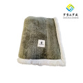 Pătură de flanel verde militar (cu elemente de fixare laterale).