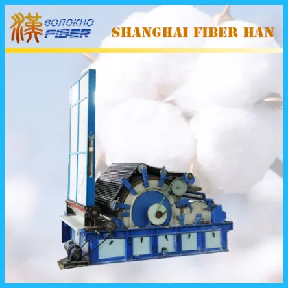 Carding machine with feeder, carding machine, cotton carding machine