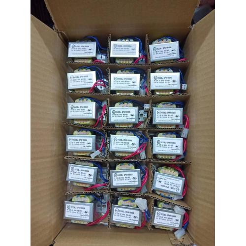 Cruth-atharrachaidh tricead ìosal 18v 1000