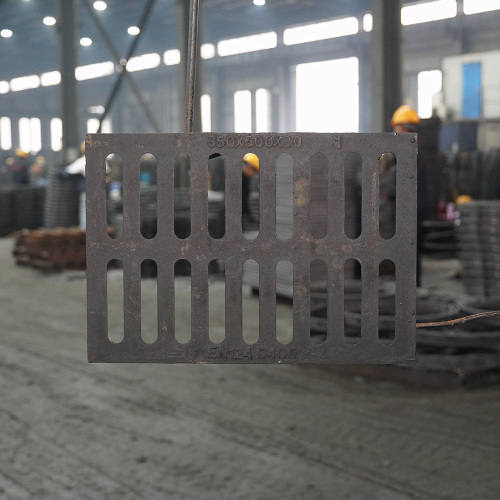 350x500x30mm নমনীয় লোহার নিষ্কাশন কভার