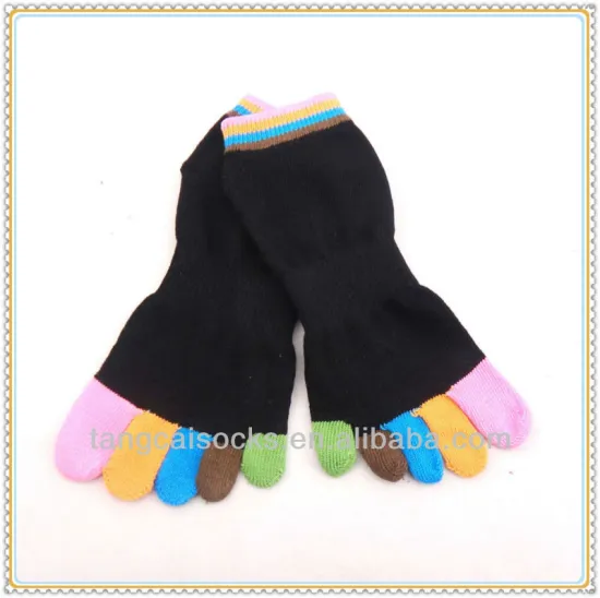 Wholesale 2013 fashion socks five fingers socks five toe socks manufacture
