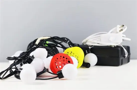 Smart globe string lights with speakers