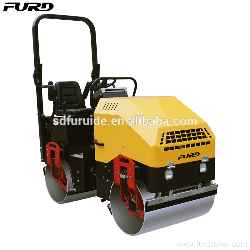 Diesel double drum ride-on vibratory mini road roller Diesel double drum ride-on vibratory mini road roller