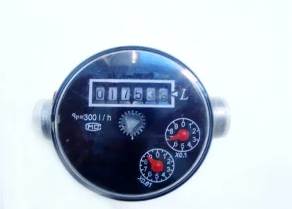 Plastic Resident Mechanical Water Meter / Drinking Water Measuring Instrument