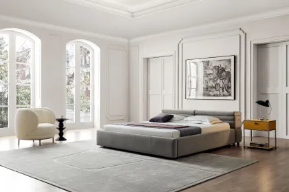 Designer Italian Modern Bed luxury queen hotel bed