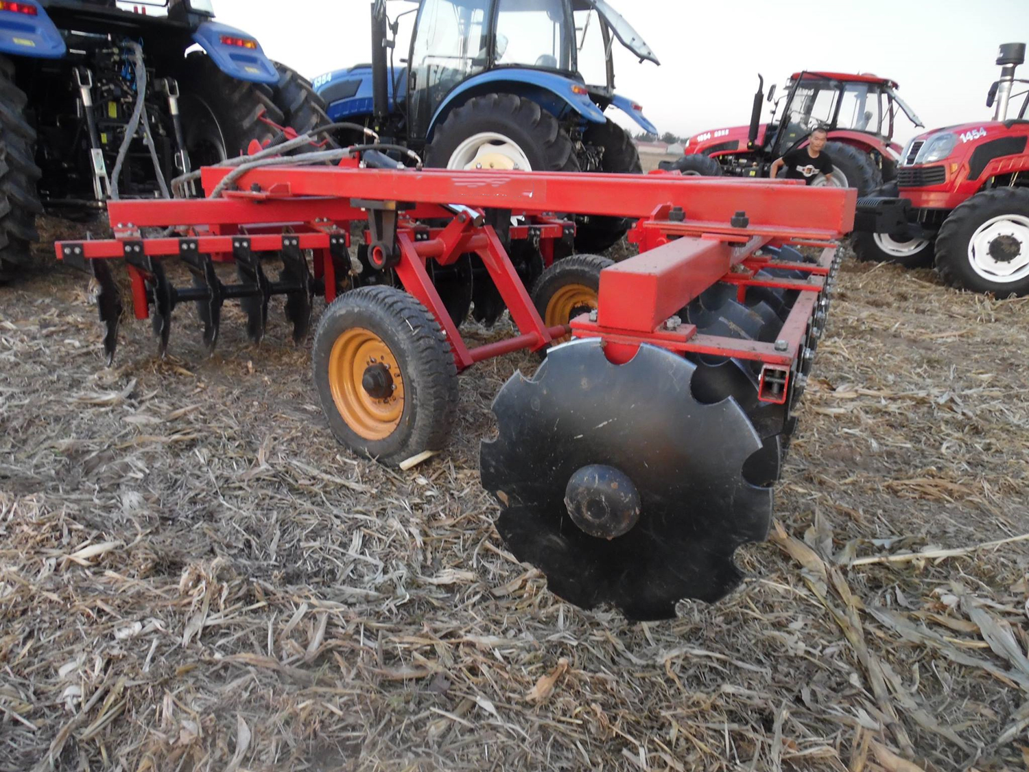 Soil tillage whole mechanical disc harrow