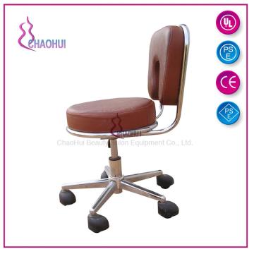 Chaise maître de beauté en vente