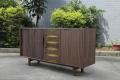 Kabinet ruang tamu Finn Juhl walnut