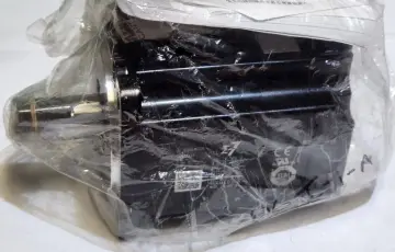 SGM-08A3J16 Yaskawa 750w Permanent Magnet DC Servo Motor