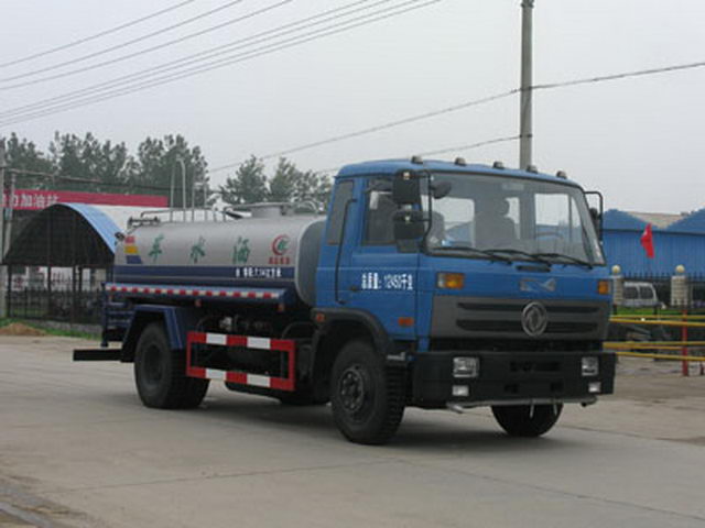 Dongfeng 145 7-9CBM Water Truck