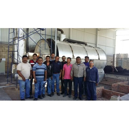 hot sale tire pyrolysis recycling to oil machine