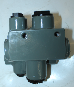 Control valve 804009800 for XCMG common use spare parts
