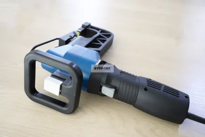 Riveting Machine and Riveting Gun for Sale