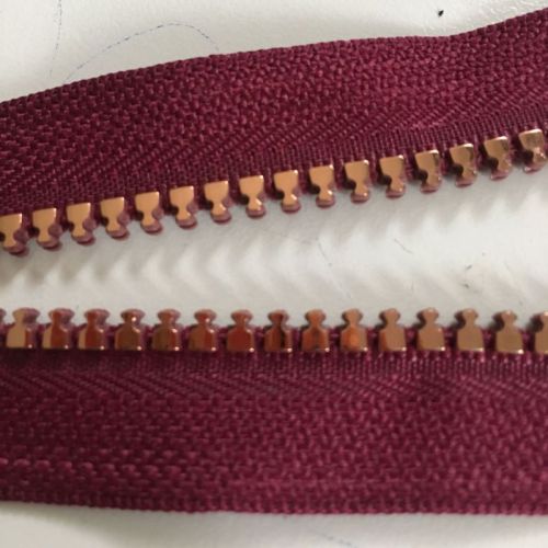 Continuous unique metal zippers for jacket