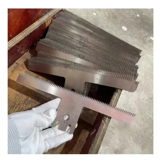 Vertical FFS Bagging Machines: Straight Tooth Knives & Serrated Blades