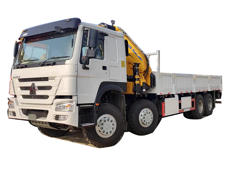 HOWO brand 8X4 mounted XCMG crane