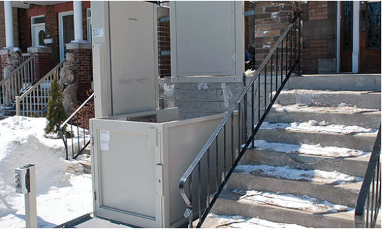 Outdoor Indoor Vertical Wheelchair Platform Lift for Disabled