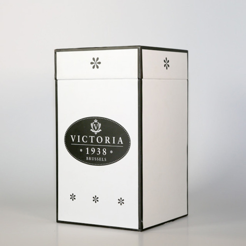 White baby boys gift paper boxes with lid