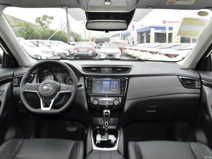 Hot Sale China SUV: Dongfeng Nissan X-TRAIL - 0KM Used Cars, 2.0L CVT Automatic 2WD