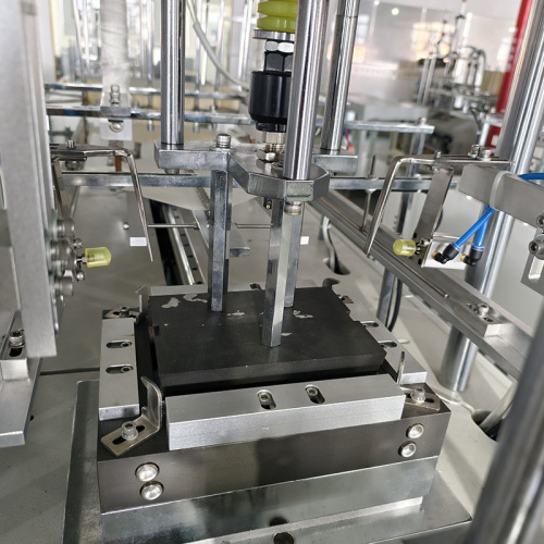 JNX-550S dvigubos stoties kartono termoformavimo mašina