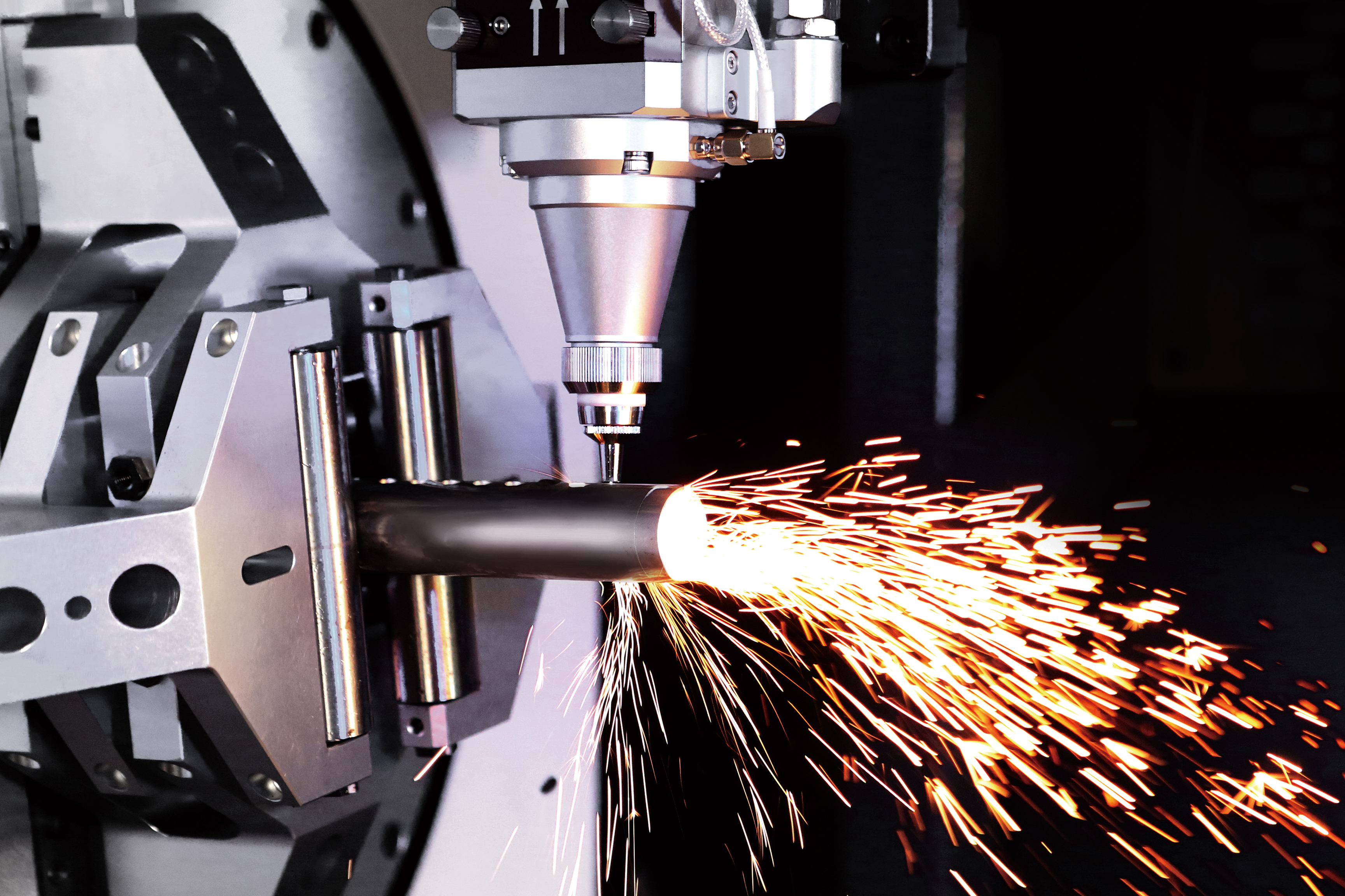 laser cutting machine