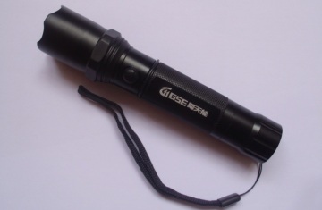 LED Torch Strong Light LED Flashlight/LED Lighting