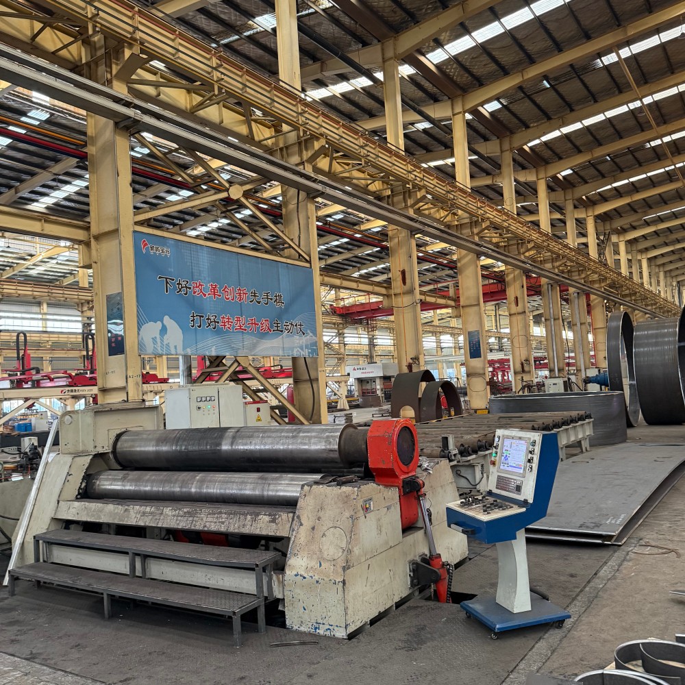 25mm Thick Four-Roller Plate Bending Machine (2)