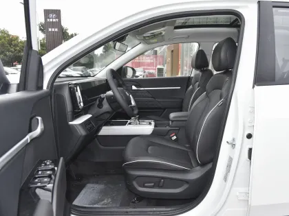 Smart Family SUV HYUNDAI MUFASA ix35